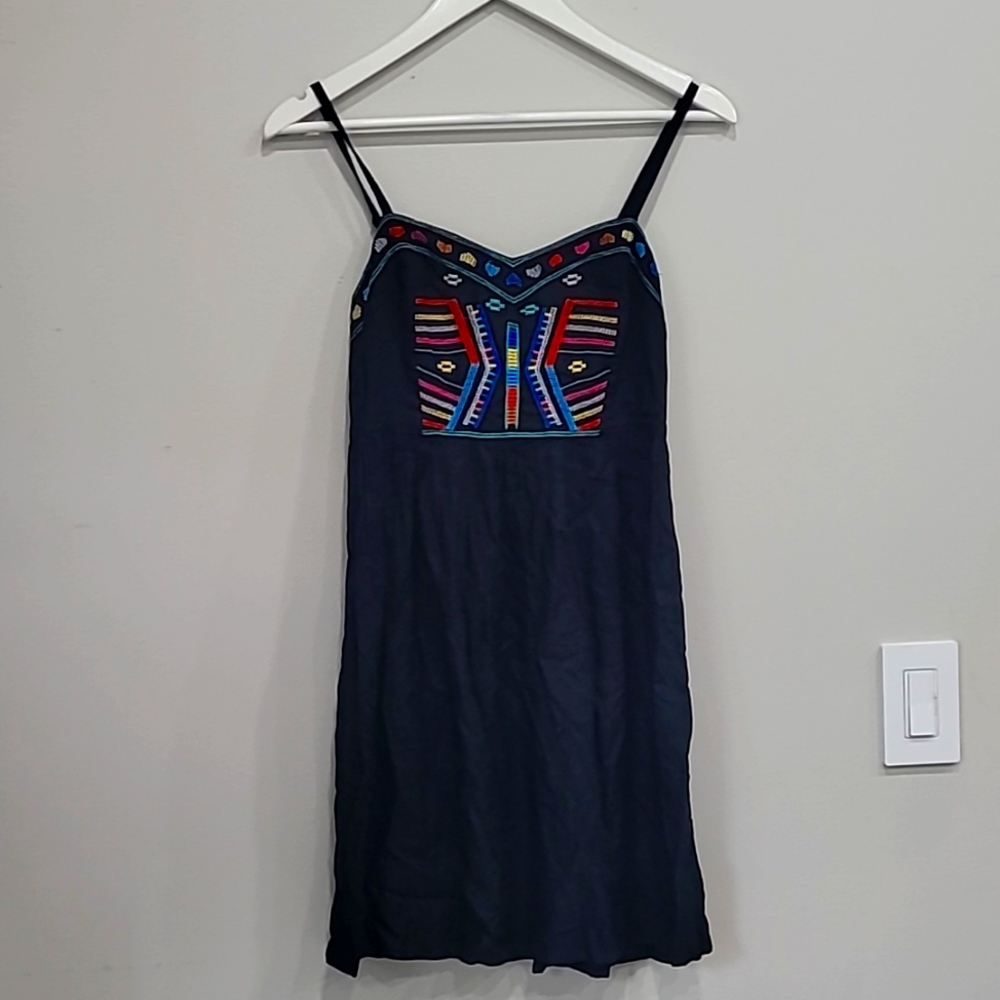 Mudd Small Embroidered woven dress. NWT.